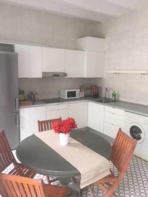 Apartamento Con Parking Jesus Del Gran Poder Севиля Екстериор снимка