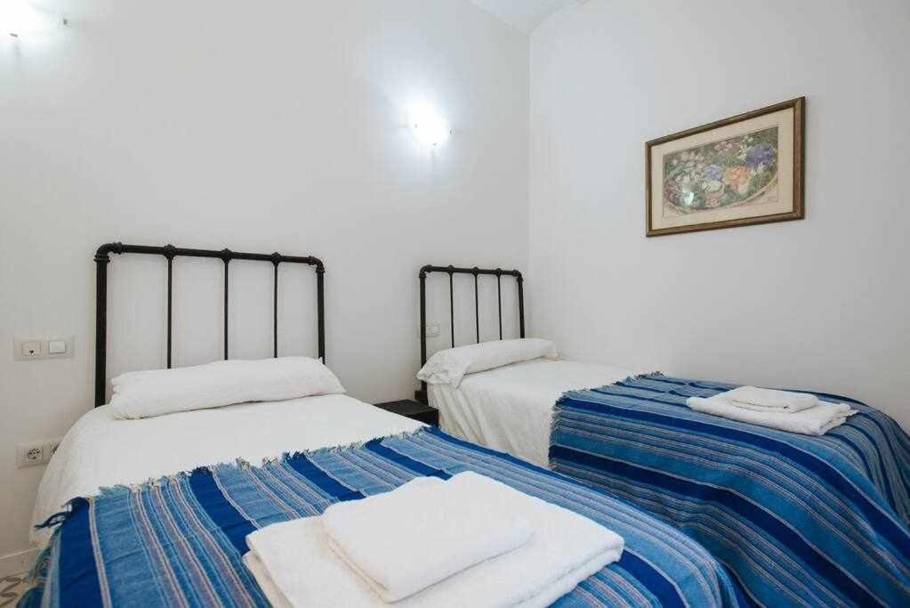 Apartamento Con Parking Jesus Del Gran Poder Севиля Екстериор снимка