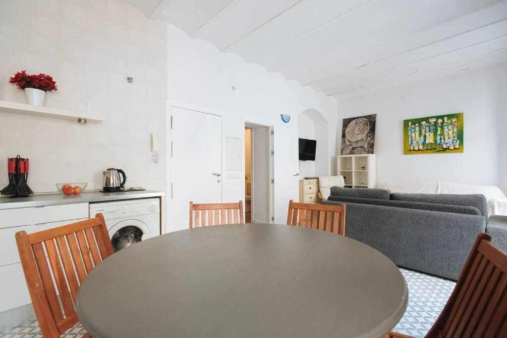 Apartamento Con Parking Jesus Del Gran Poder Севиля Екстериор снимка